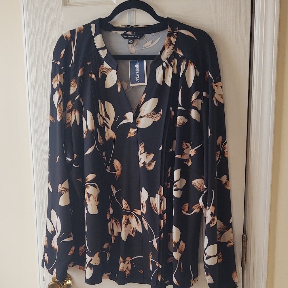 Zac & Rachel Black Floral Blouse - Picture 6 of 6
